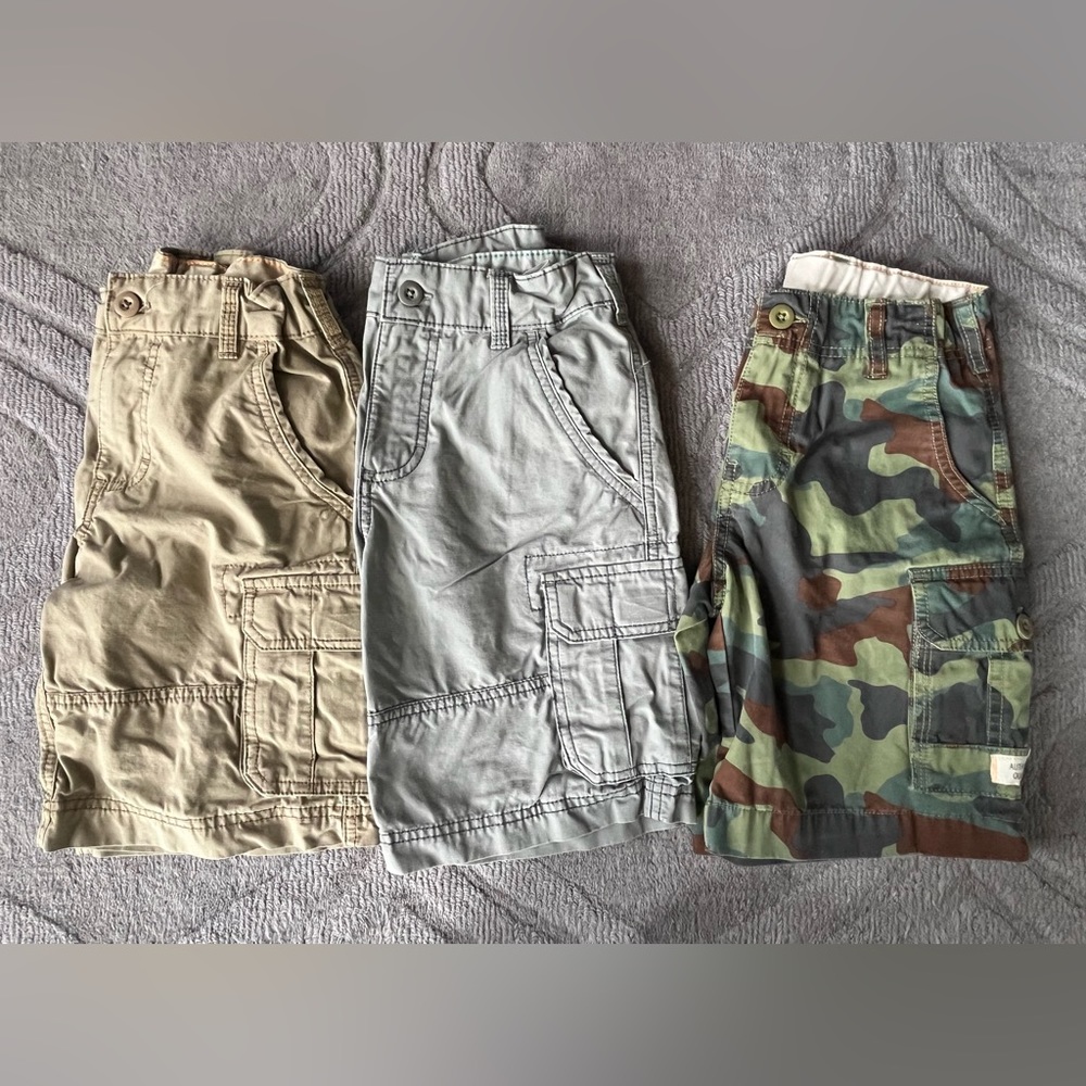 🧵 Carters Boy Cargo Shorts THREE pair!